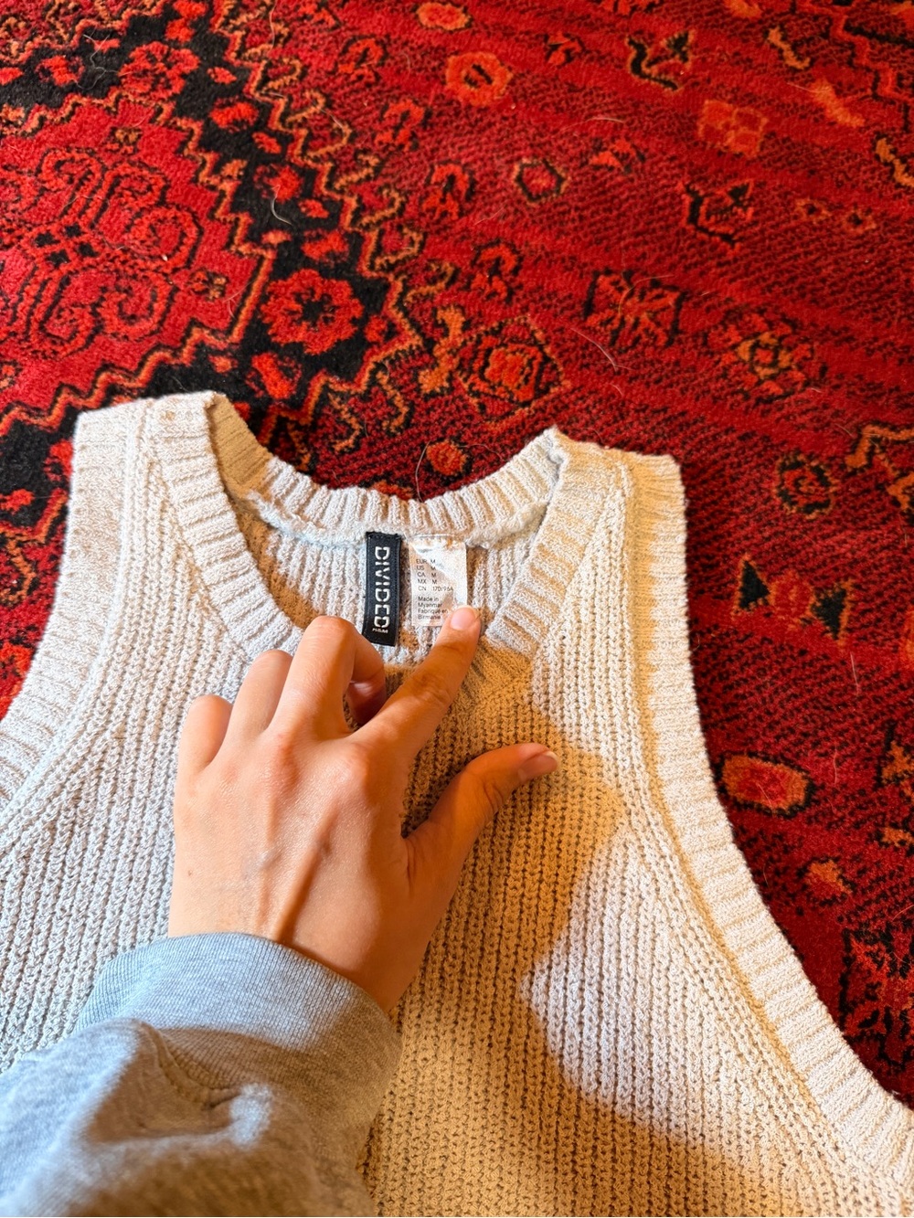 Sleeveless Knit Crop Tank Top in Light Taupe - Picture 3 of 3